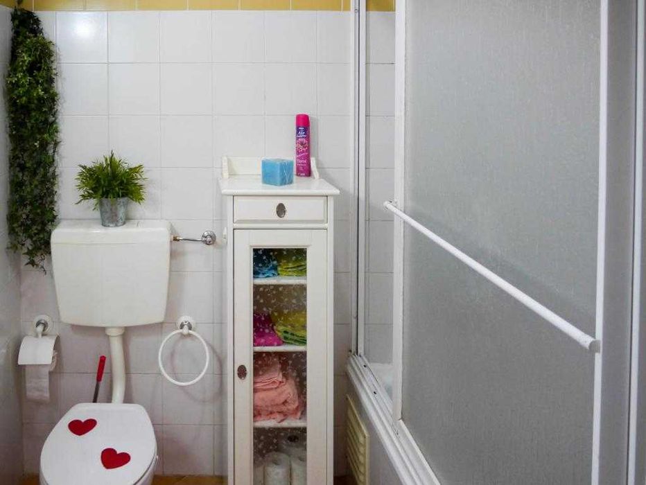 Quarto para arrendar em casa partilhada apenas com mais uma pessoa