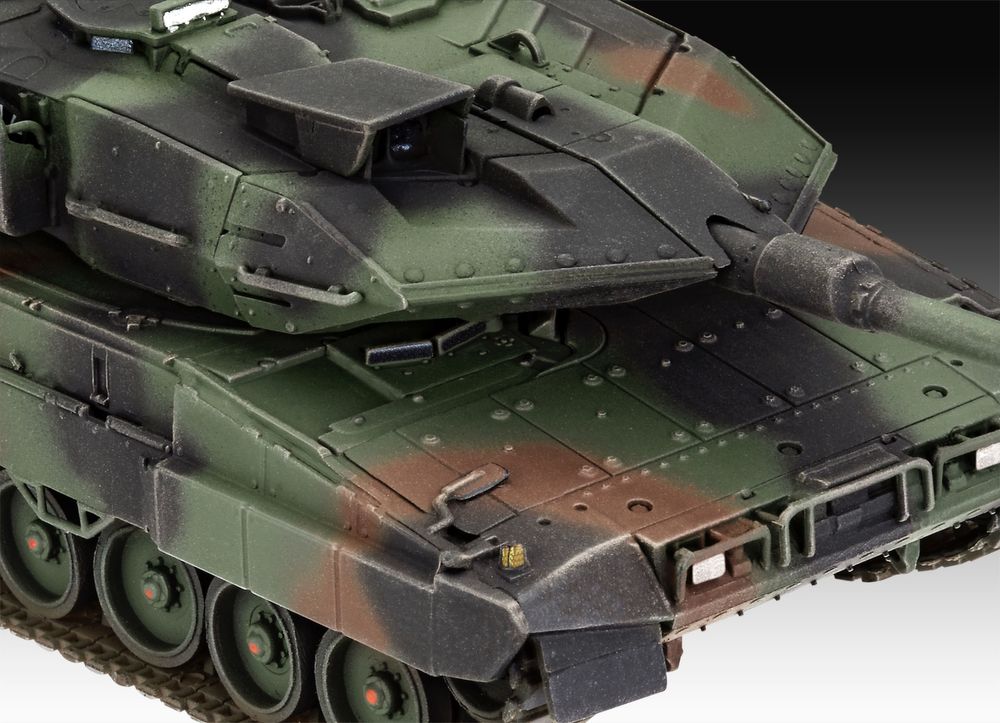 POJAZD model 1/72 czołg LEOPARD 2 A7V Revell 03355