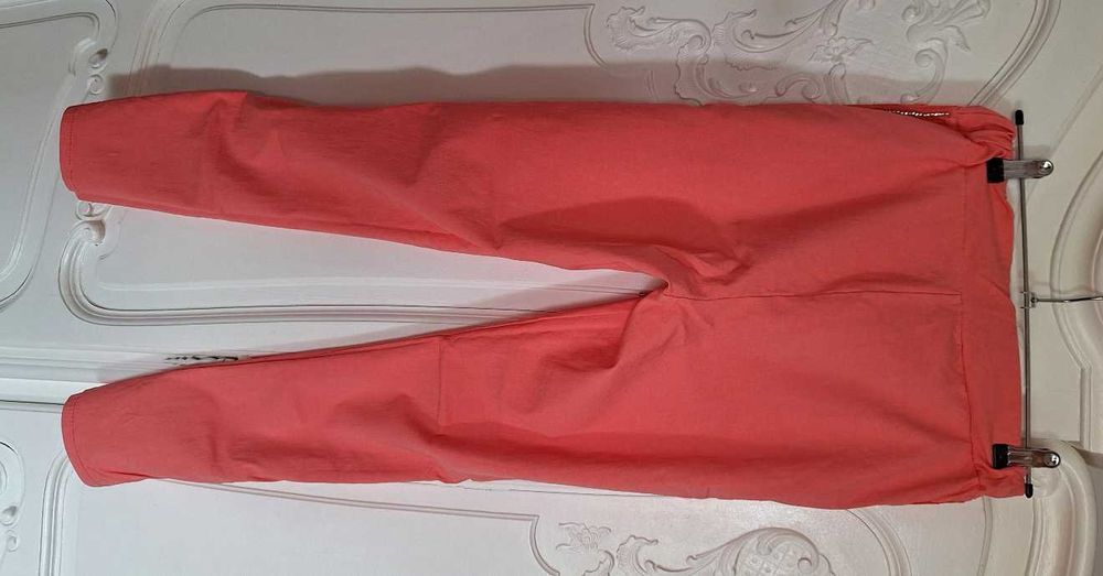 Spodnie letnie tzw. gnieciuchy XL/42 kolor łososiowy