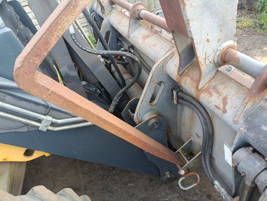 Koparko ładowarka SKUP Volvo bl 71 jak cat 428 JCB 3cx