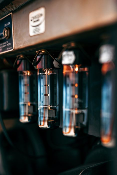 MusicMan One thirty 212HD Piec gitarowy