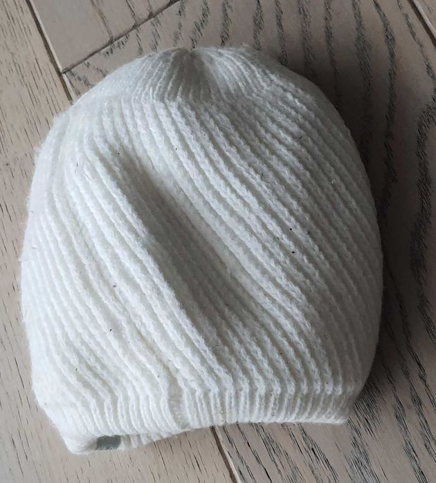 Czapka 4F dla dziewczynki gruba ocieplana z polarem w środku 53 cm