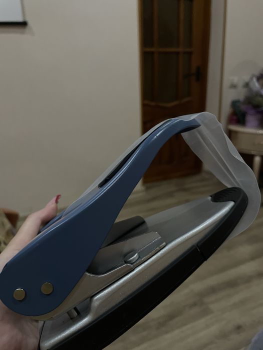 Степлер не б/у ! Продаж