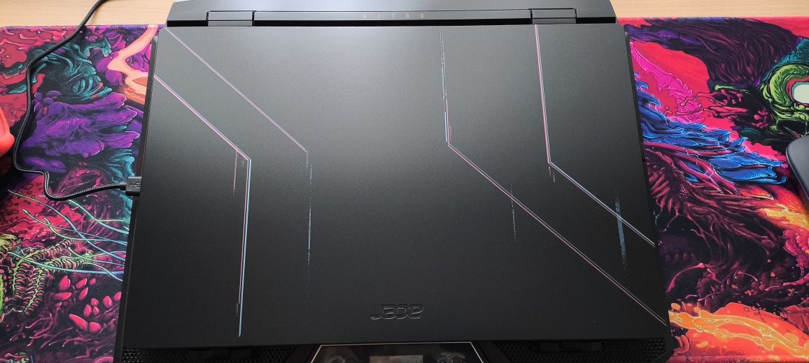 Продам игровой ноутбук Acer Nitro 5 AN515-46-R7KA