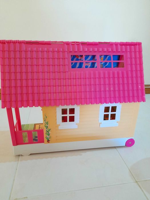 Casinha de brincar/Trolley da Pinypon