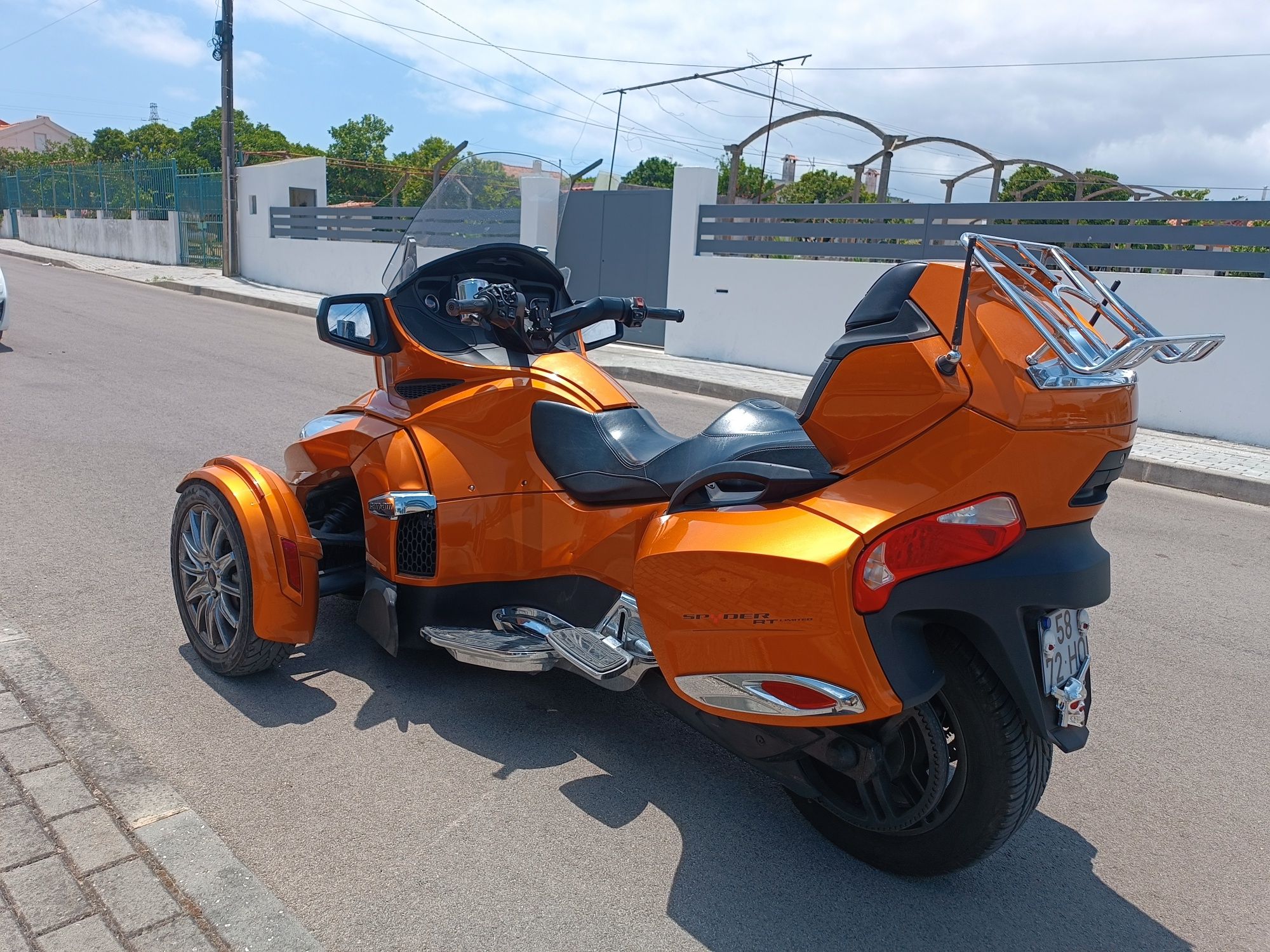 Can-Am Spyder RT 1300 Reservado