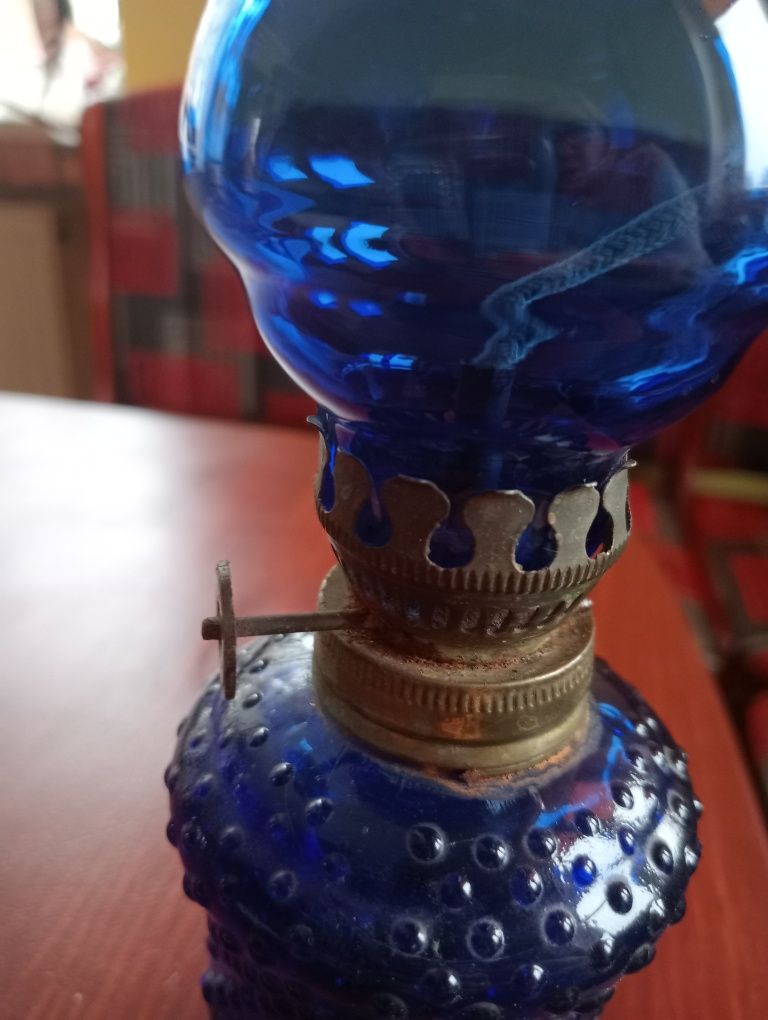 Lampa naftowa szkło