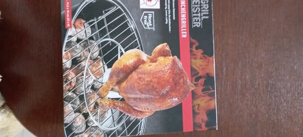 Uchwyt  na grilla do kurczaka
