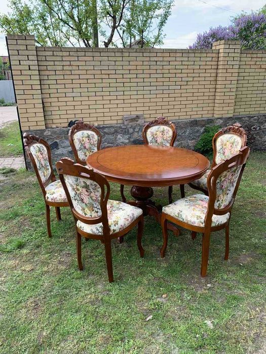 бароко 6 стільців  орех б\у