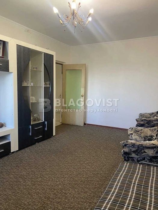 Програми - ТАК! Безготівка.  Продаж 3к квартири  вул. Ревуцького, 13