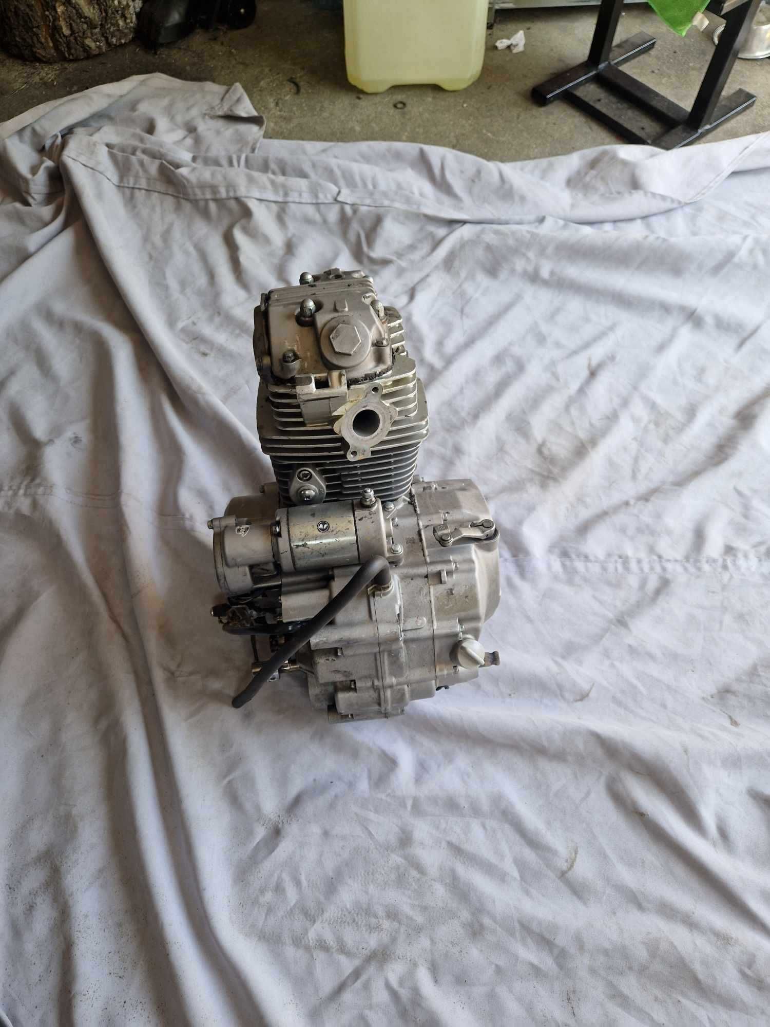 Sprzedam silnik moretti 250-166FMM