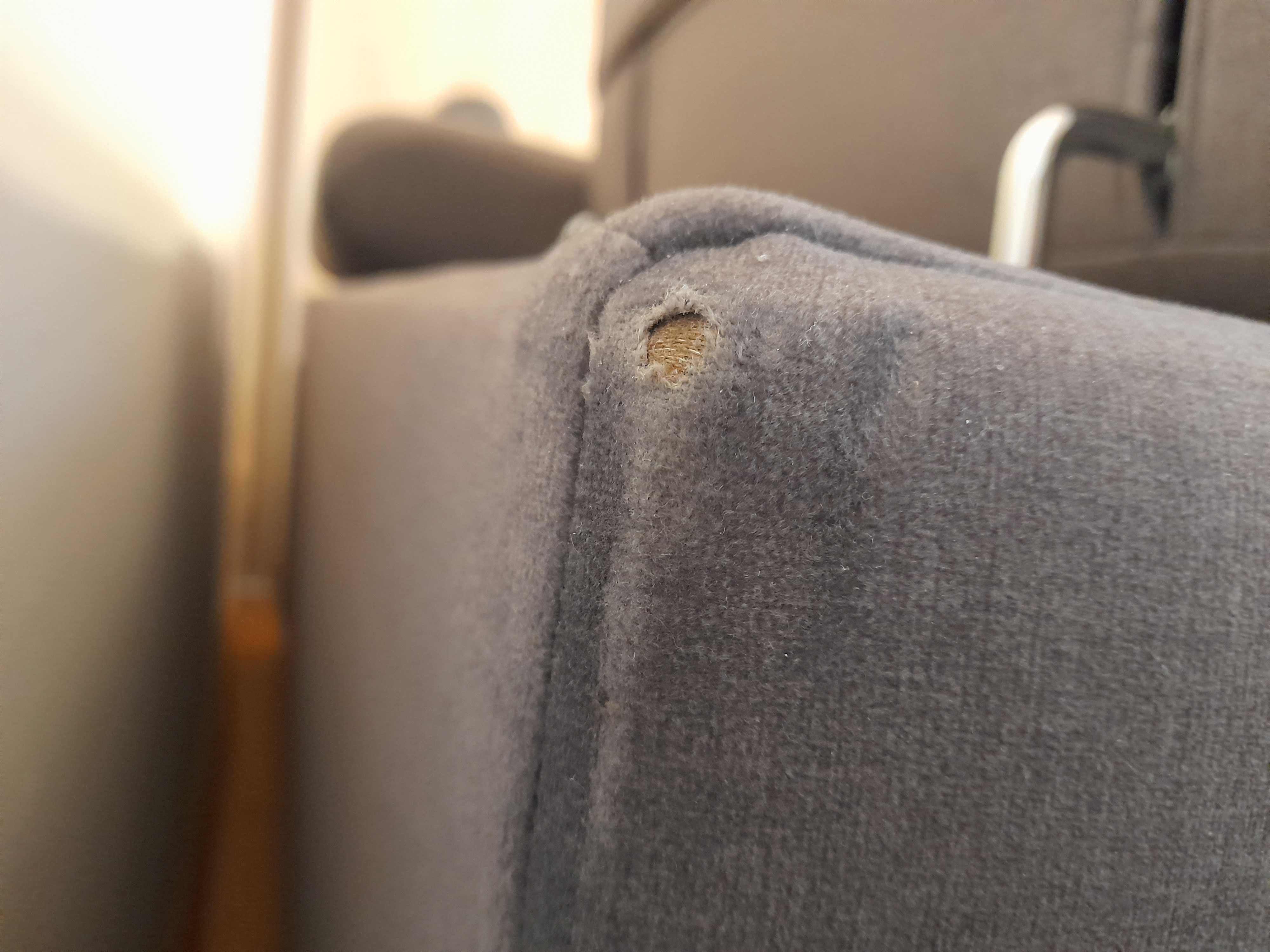 Rozkladana sofa z regulowanym oparciem