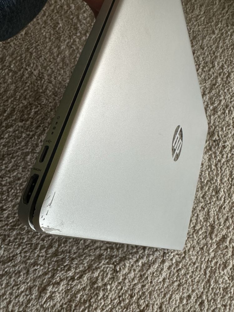 HP Portátil 15s-eq2021np + oferta