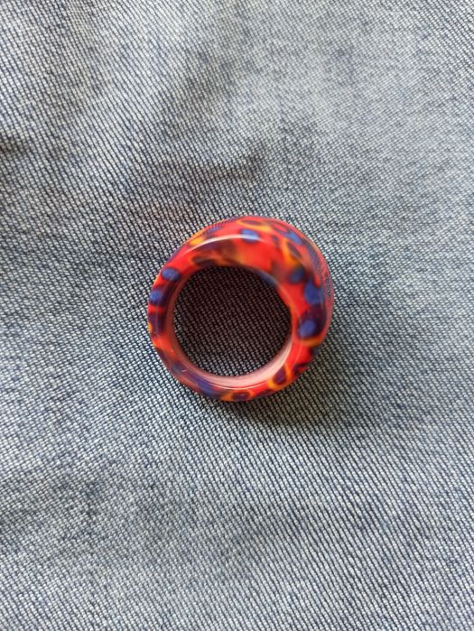 Біжутерія: сережки, каблучка, фініфть