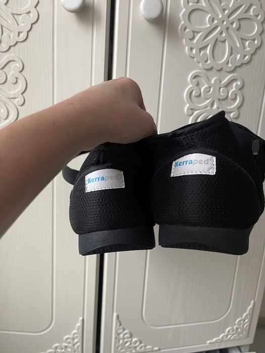 Універсальний медецинський тапок Kerraped по довжині 25 см