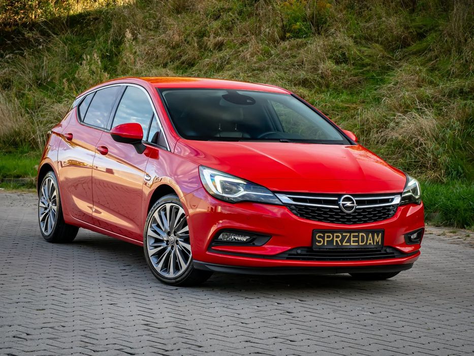 Opel Astra 1.6CDTI 136KM Piękny stan Bogata wersja Full LED Masaże Skóra
