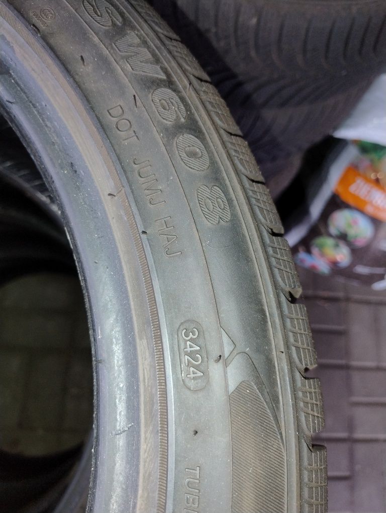 Opony 235/45r18 zimowe