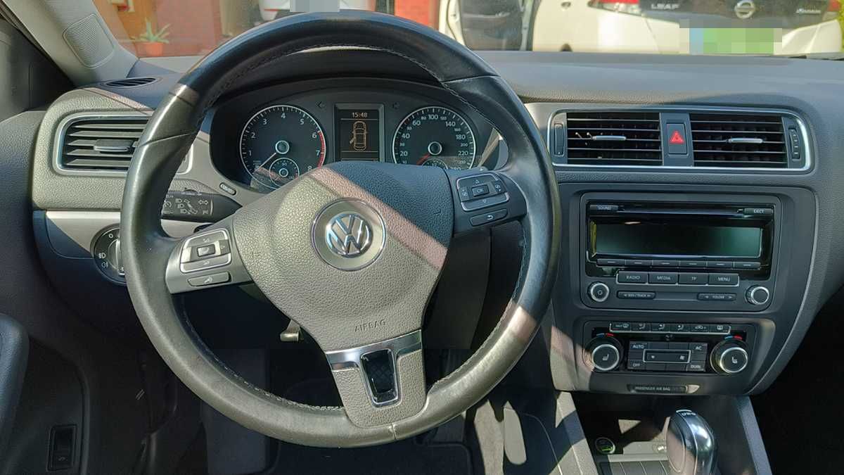 VW Jetta 1.4 TSI Highline DSG 7-G (automat) 215 tys. km.
