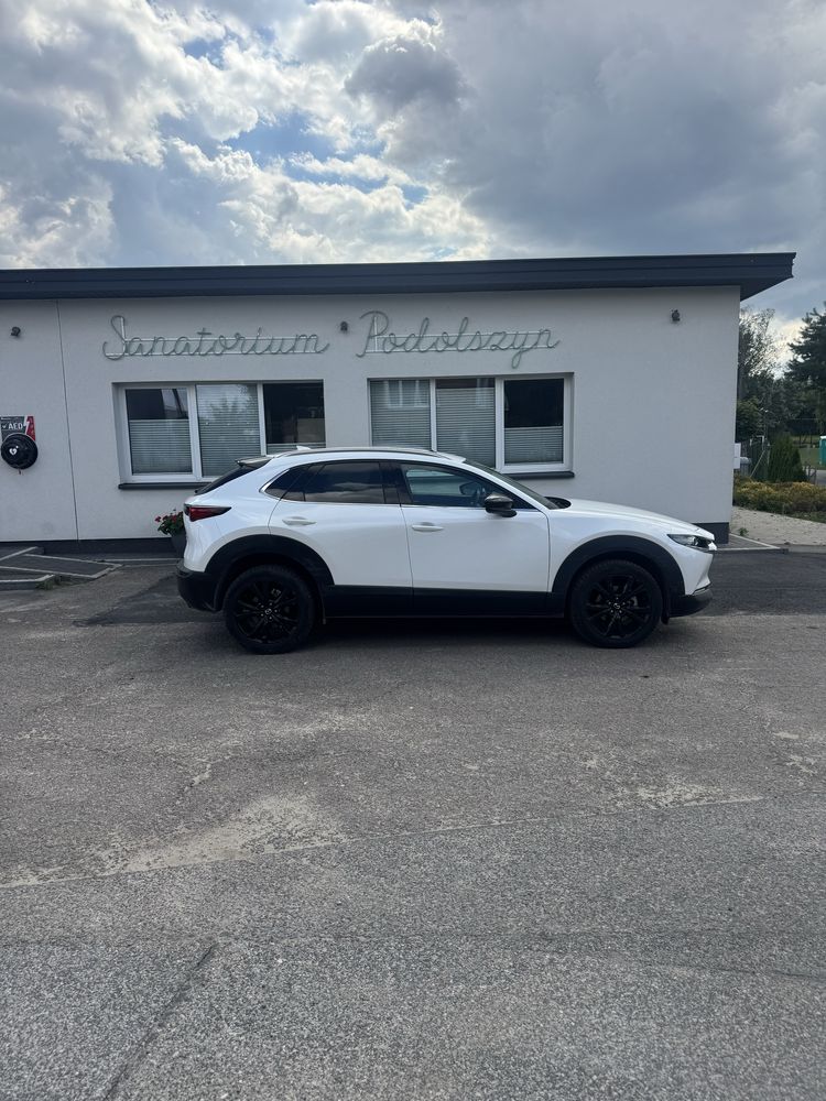 Sprzedam Mazda CX-30 2022r