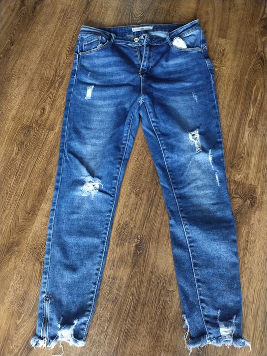 Spodnie jeansowe 38/40