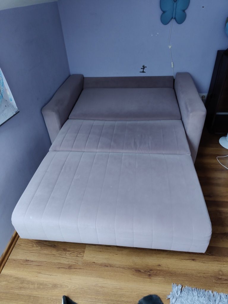 Sofa 2-osob rozkładana z pojemnikiem na pościel