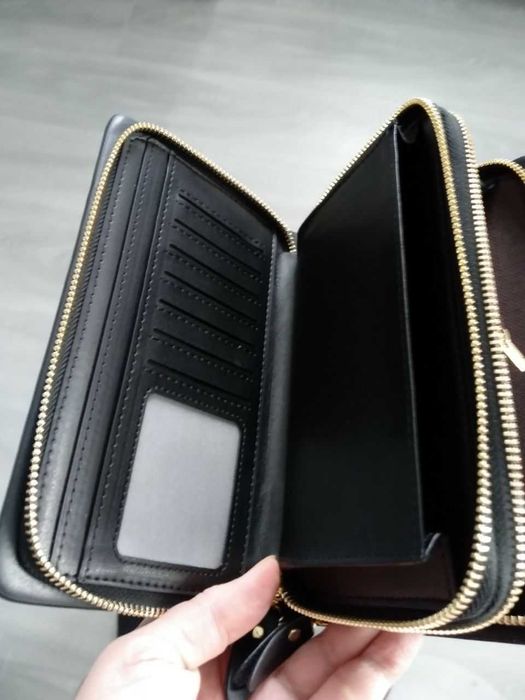 Чоловічий клатч-барсетка з ремінцем на руку