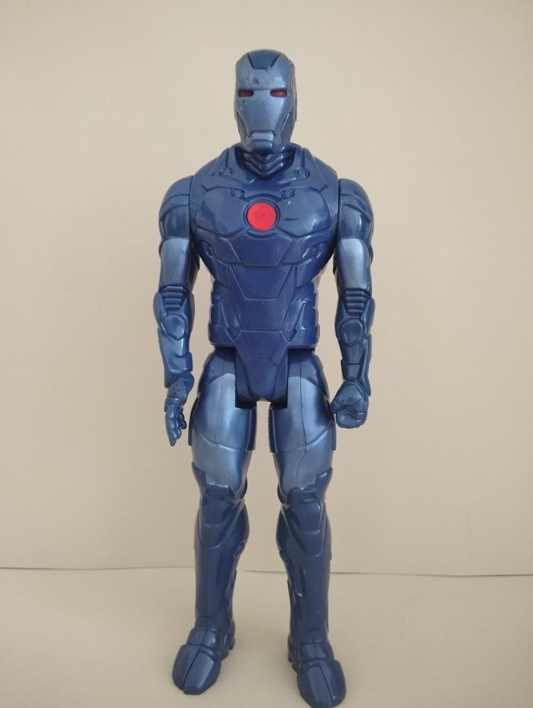 Avengers Marvel Titan Hero Iron Man