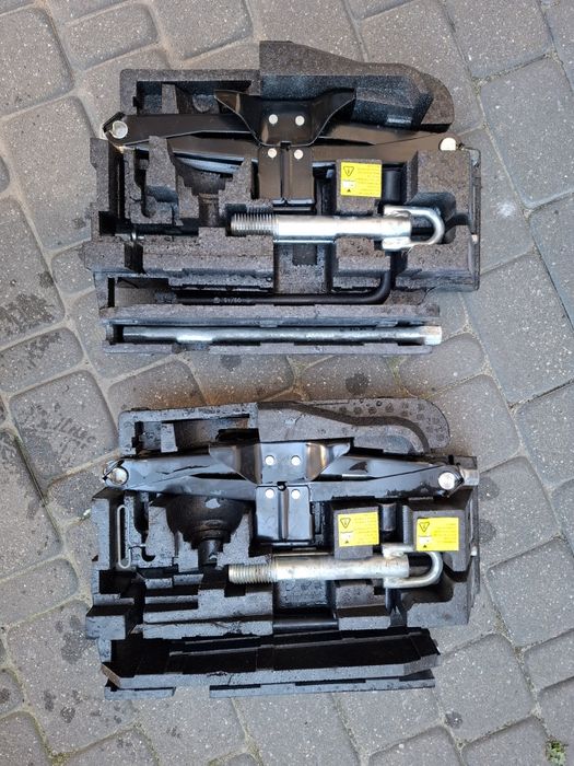 Lewarek/podnośnik/ zestaw naprawczy Renault Master 3, Opel Movano 3