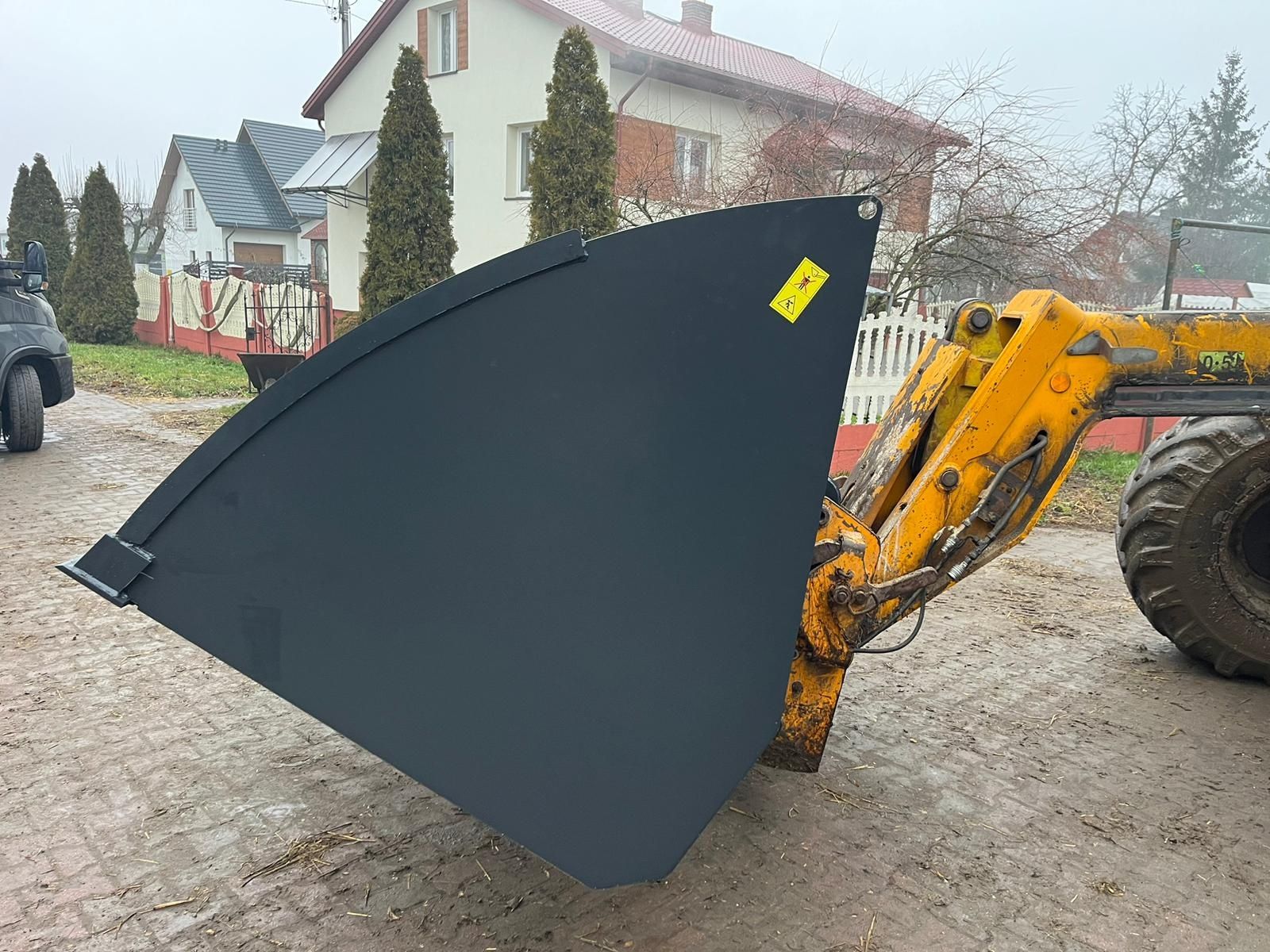 ŁYCHA XXL DALEKI WYSYP daleki wyładunek JCB Merlo Manitou Euro DOSTAWA