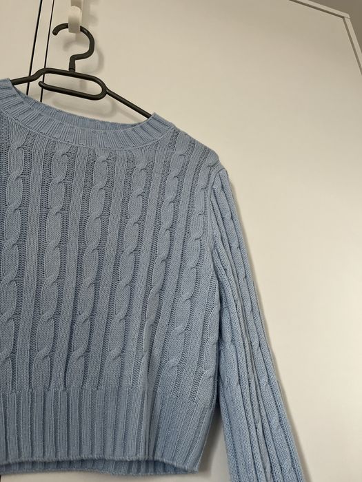 krótki niebieski sweterek H&M S