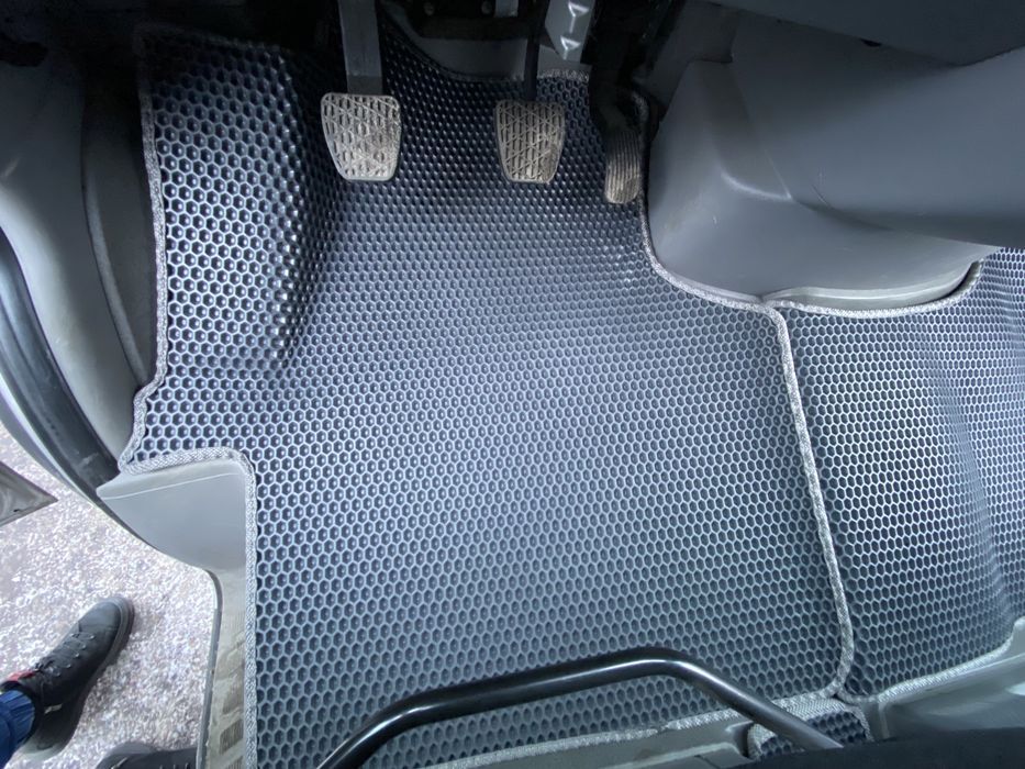 Коврики Volkswagen Crafter Sprinter 2006-2016 ЄВА ЕВА EVA поліки