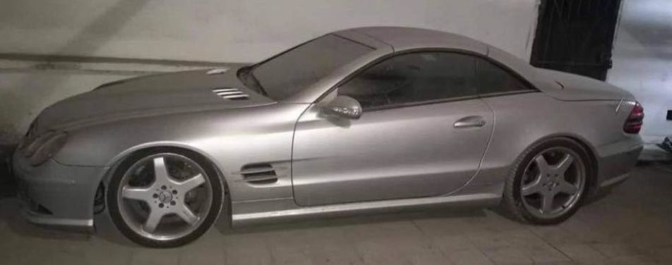 Mercedes SL r 230 maska 744