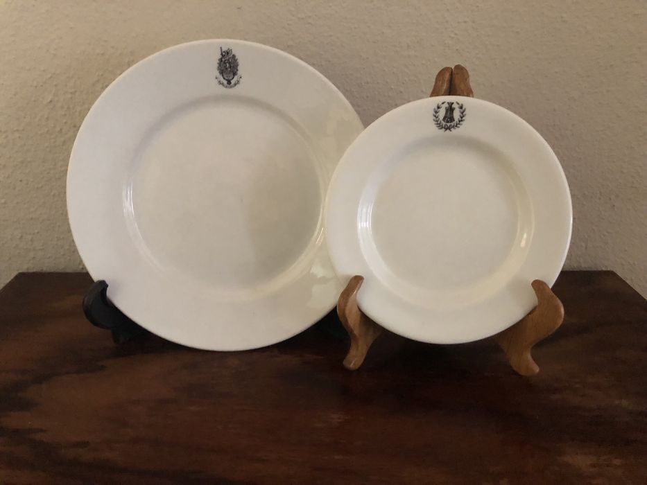 Pratos brasão Vista Alegre