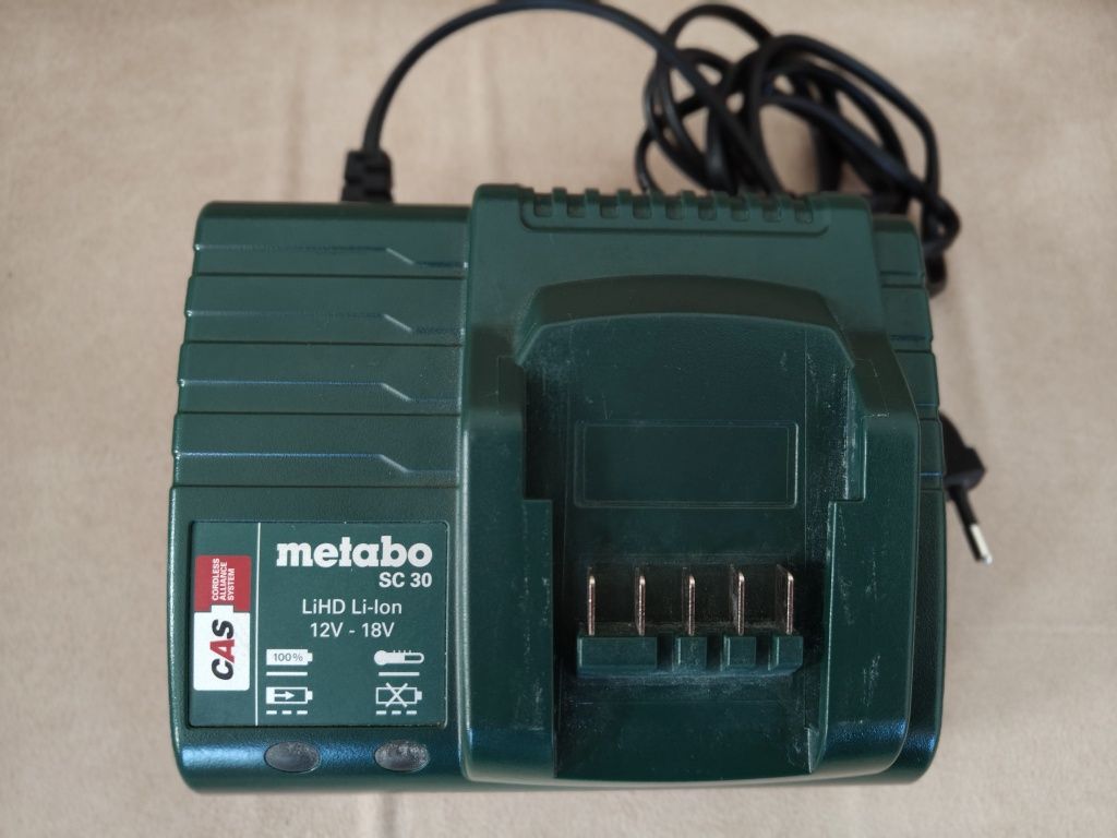 Зарядное устройство Metabo SC30