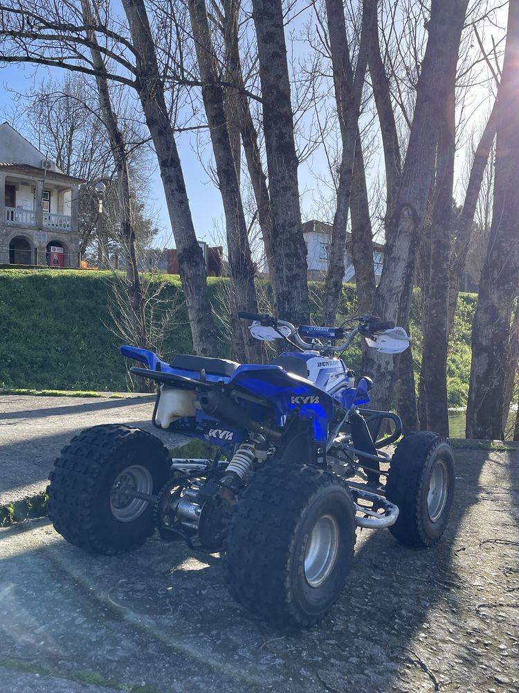 Yamaha blaster yfs 200