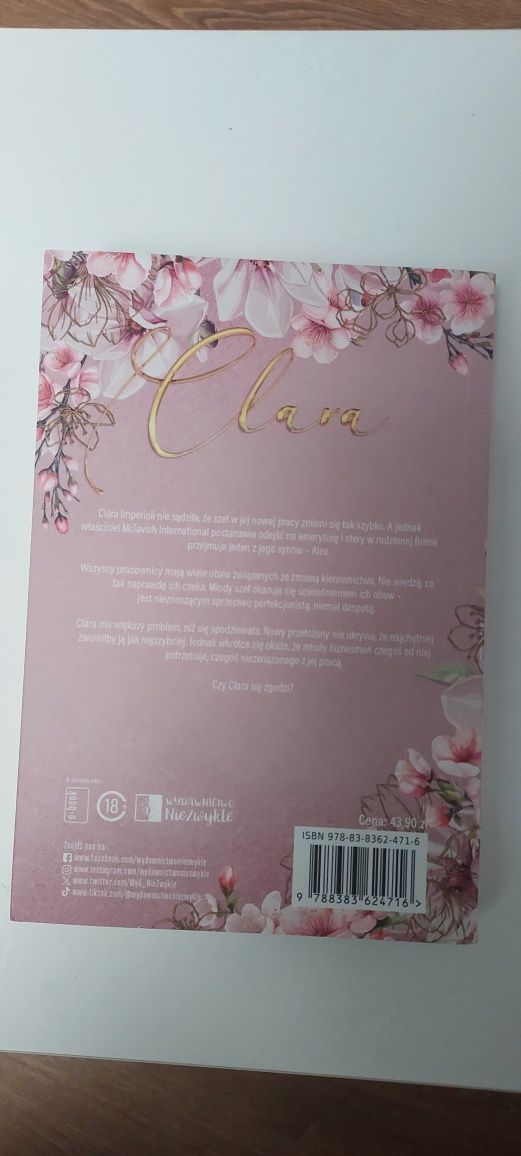 Adriana Kowalczyk "Clara"
