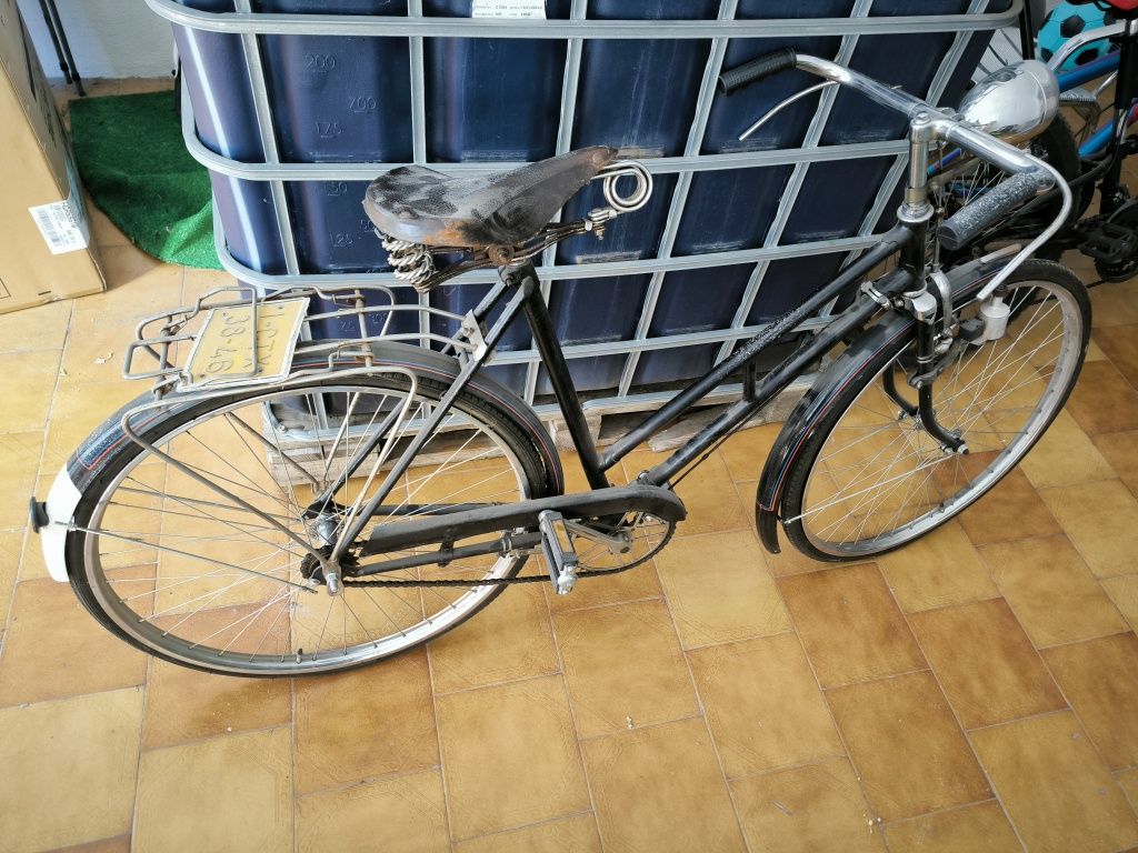 Bicicleta pasteleira