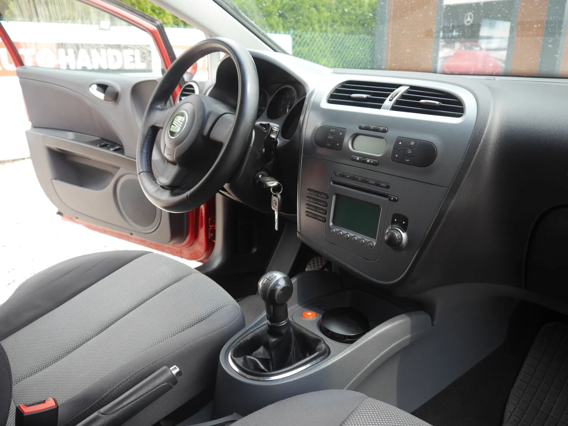 Seat Leon 1.6 MPI 102 km KLIMA opłacony NISKI przebieg!