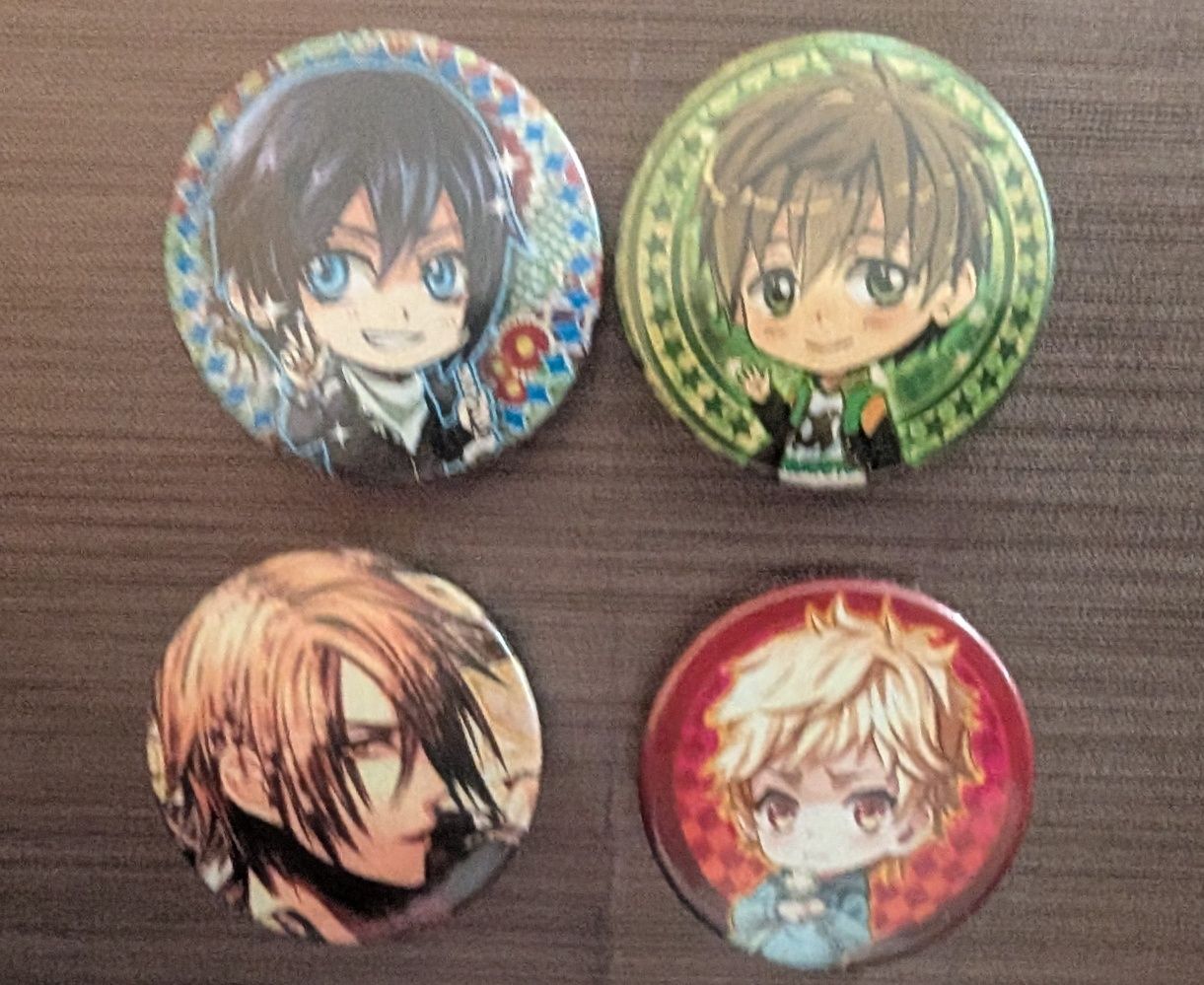 Anime manga przypinka przypinki Amnesia, Free!, Noragami 4 szt.