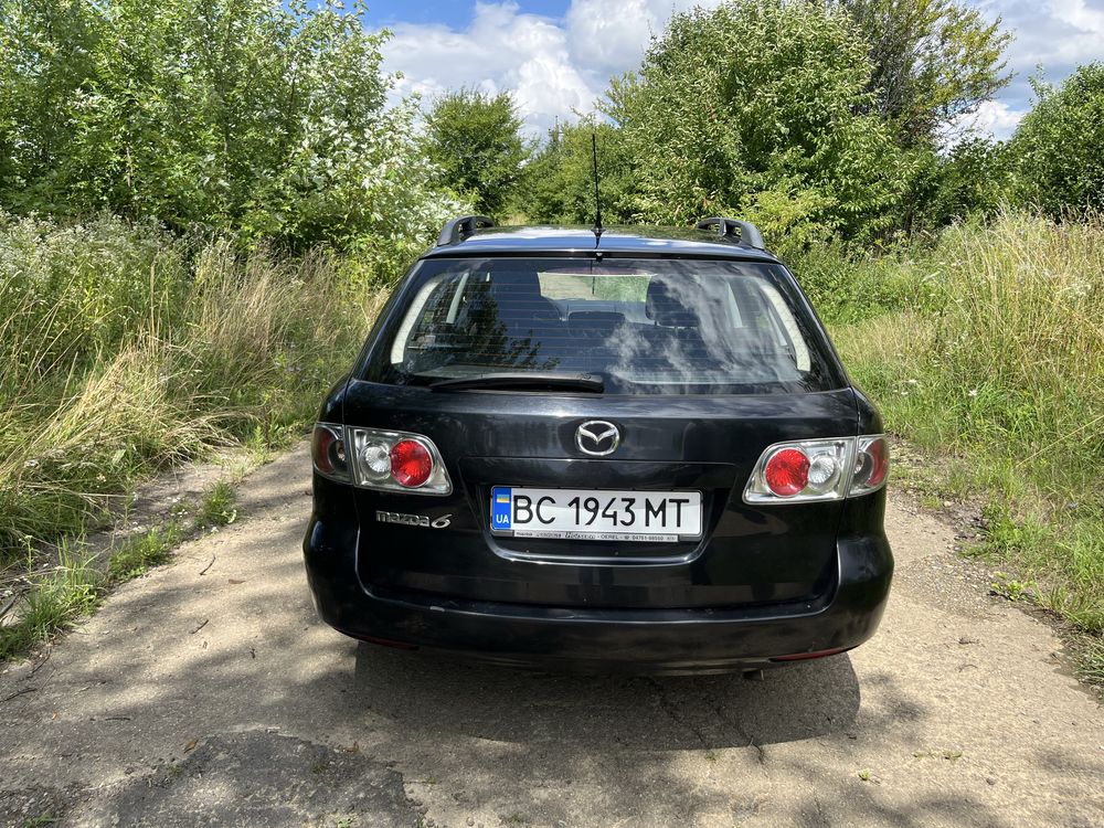 Mazda 6 2004 рік