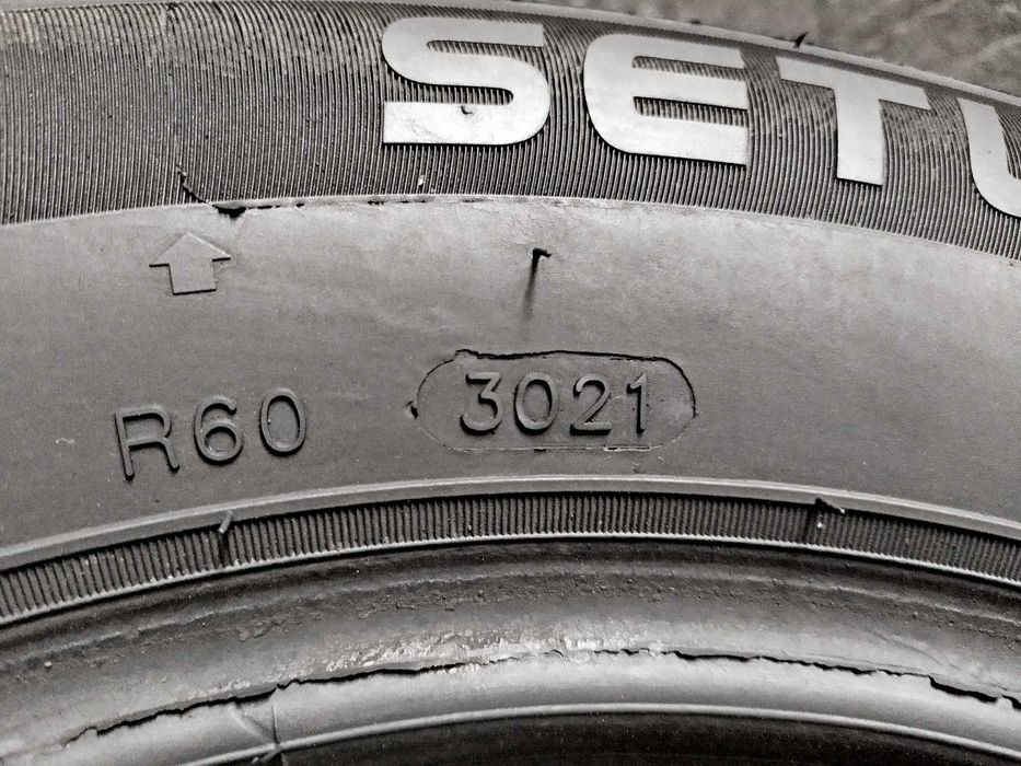 Шини Б/в 175.65.14 пара