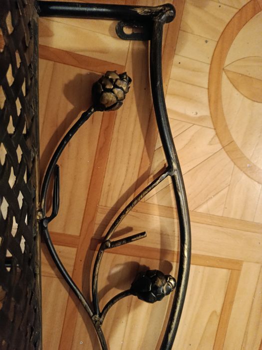 Wieszak na ubrania do przedpokoju