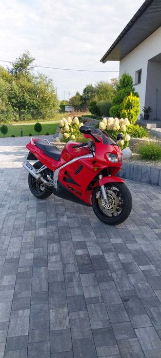 Sprzedam Honde VFR 750