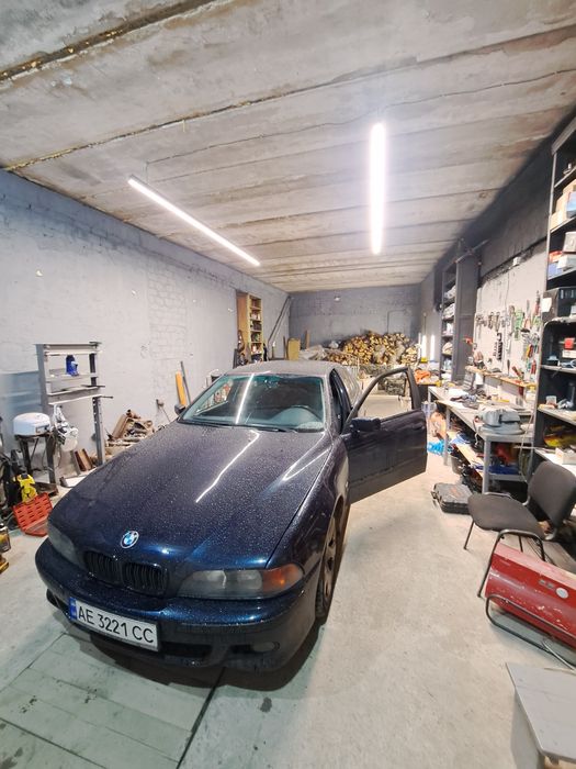 Продам бмв е 39 м52б25tu