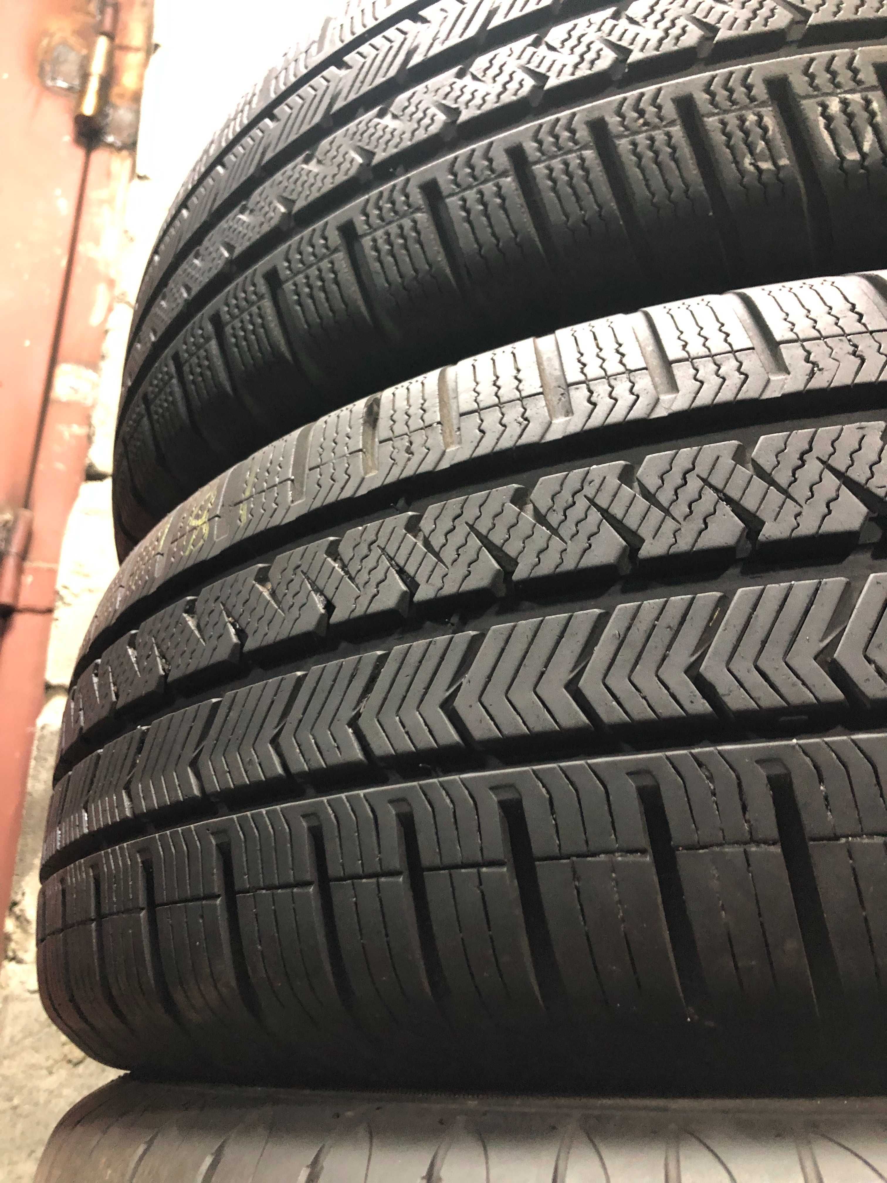 Шини 215/70 R16 Vredestein Quatrac 5