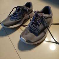 Sprzedam buty nike rozmiar 36,5