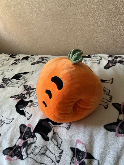 Іграшка-муфта з пледом «Морква»