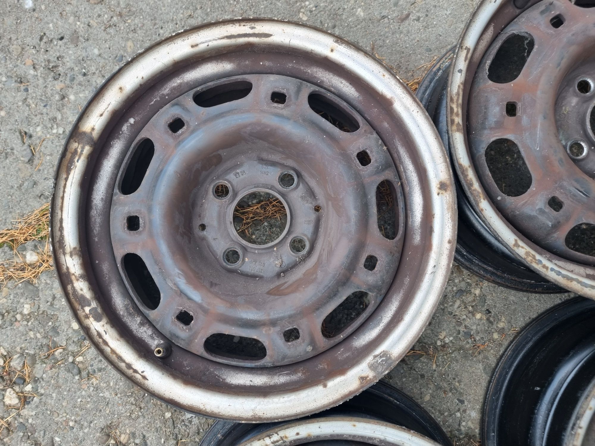 Felgi stalowe 14 cali VW Sear Skoda 4x100