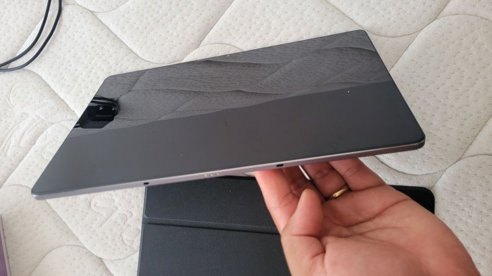 Tablet lenovo P12