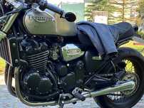 Triumph Legend TT 900